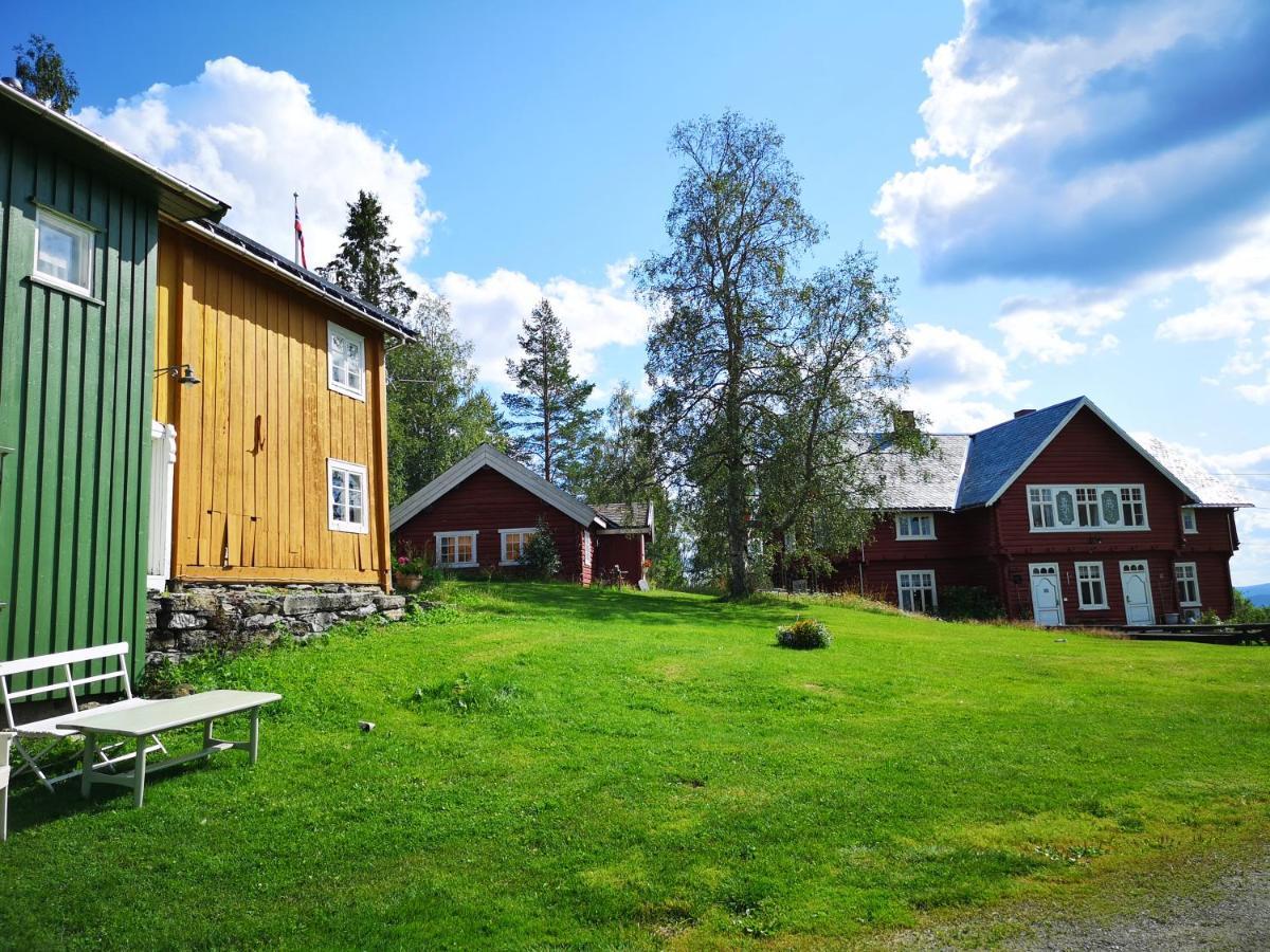Haugtun Gardspensjonat Og Leiligheter Nordre Land Экстерьер фото