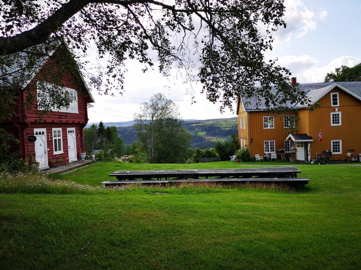 Haugtun Gardspensjonat Og Leiligheter Nordre Land Экстерьер фото